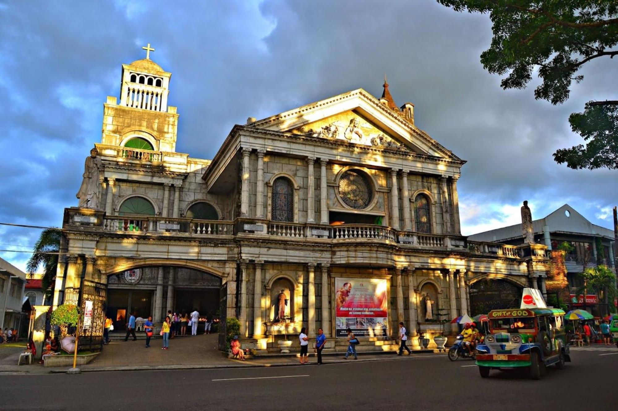 Reddoorz At Sta Cruz Naga City Exterior photo